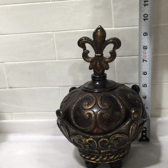 Resin Trinket/Candy Dish with Lid Decor - Picture 16 of 16